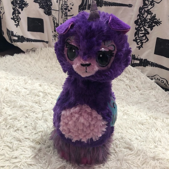 Hatchimals Wow Llalacorn Interactive Toy Plush - Picture 4 of 9